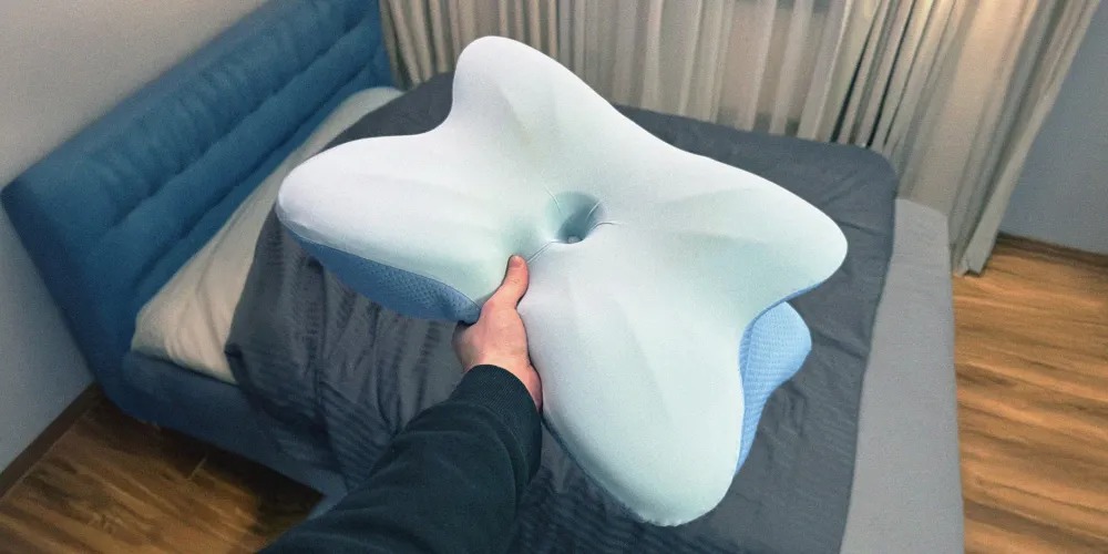 Almohada ortopédica para el cuello totalmente natural Holy Lamb Organics